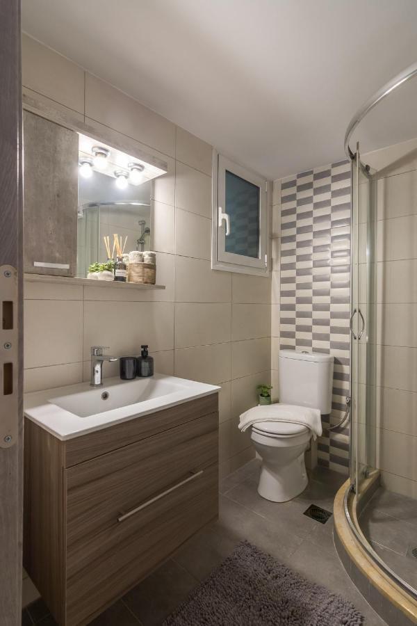 אתונה Spacious 2 Bedroom Apartment In Koukaki מראה חיצוני תמונה